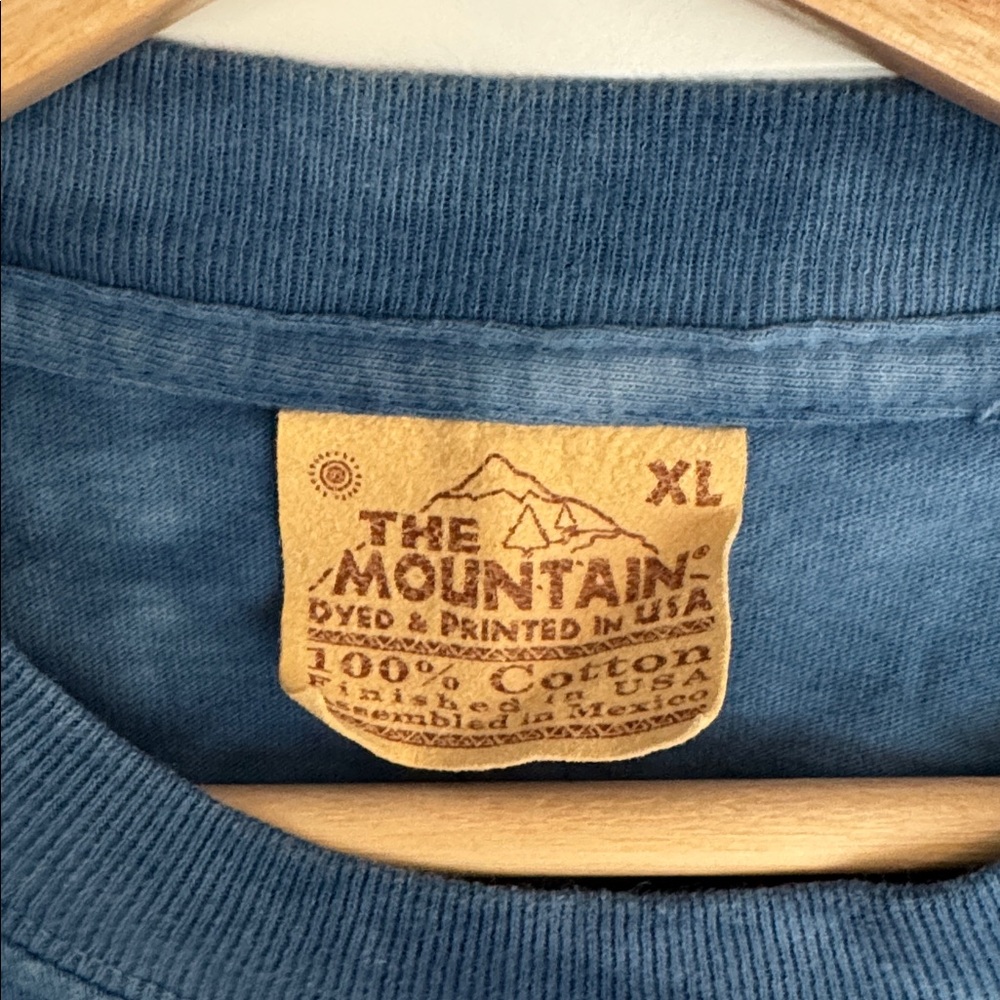 Vintage The Mountain Snow Leopard Cub T-Shirt XL Las Vegas Tie Dye Graphic Tee - Picture 3 of 5